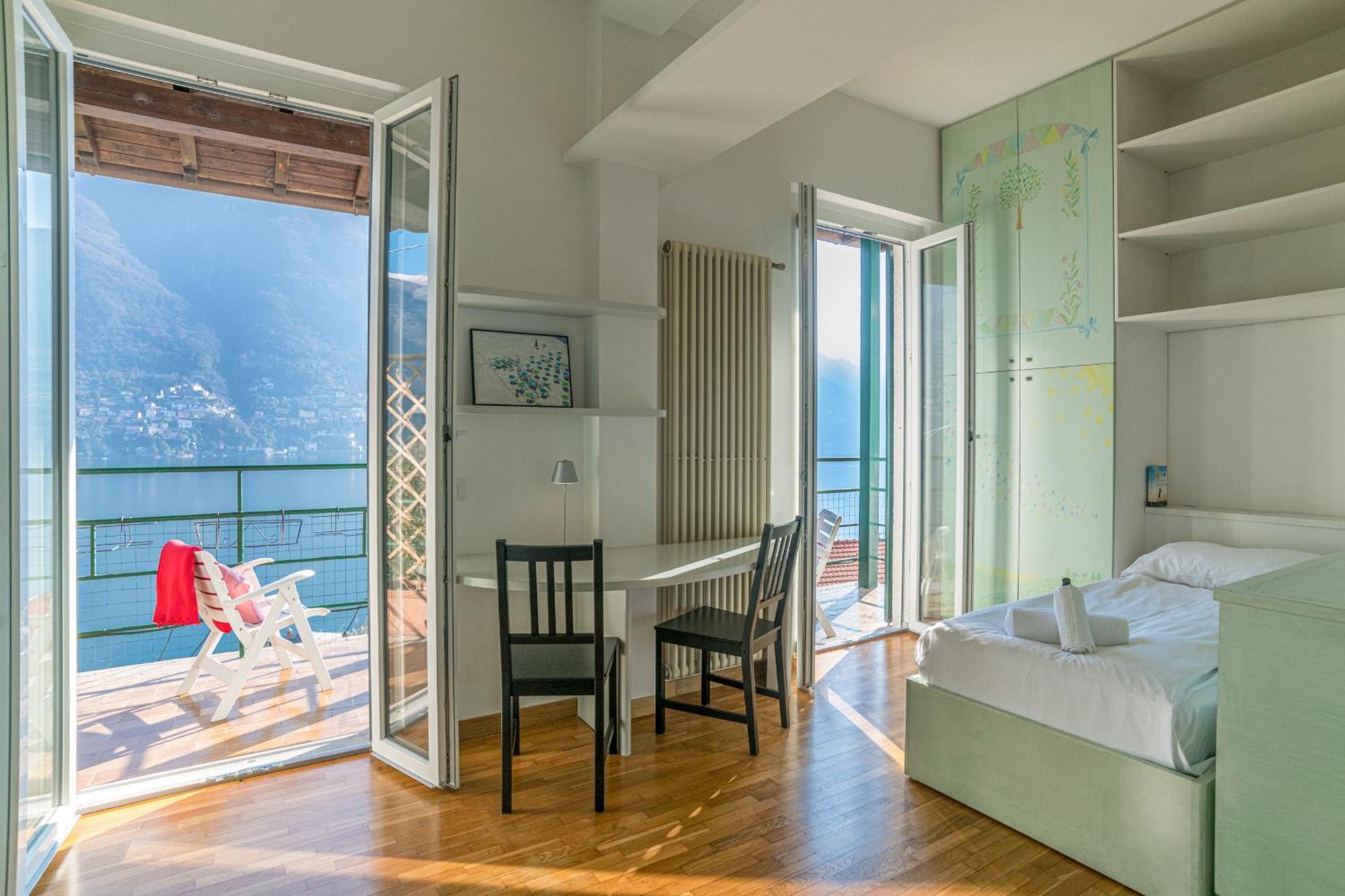 Casa Bambu - Splendida Vista Lago E Posto Auto Laglio Exteriör bild