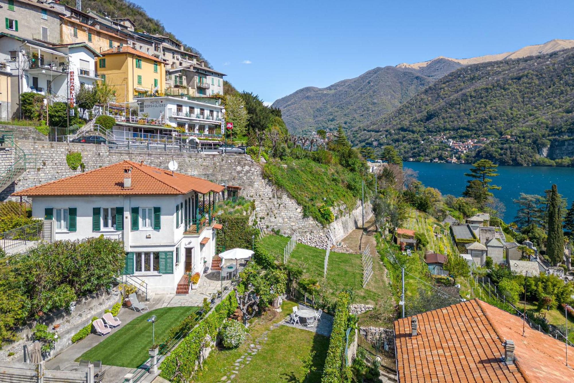 Casa Bambu - Splendida Vista Lago E Posto Auto Laglio Exteriör bild