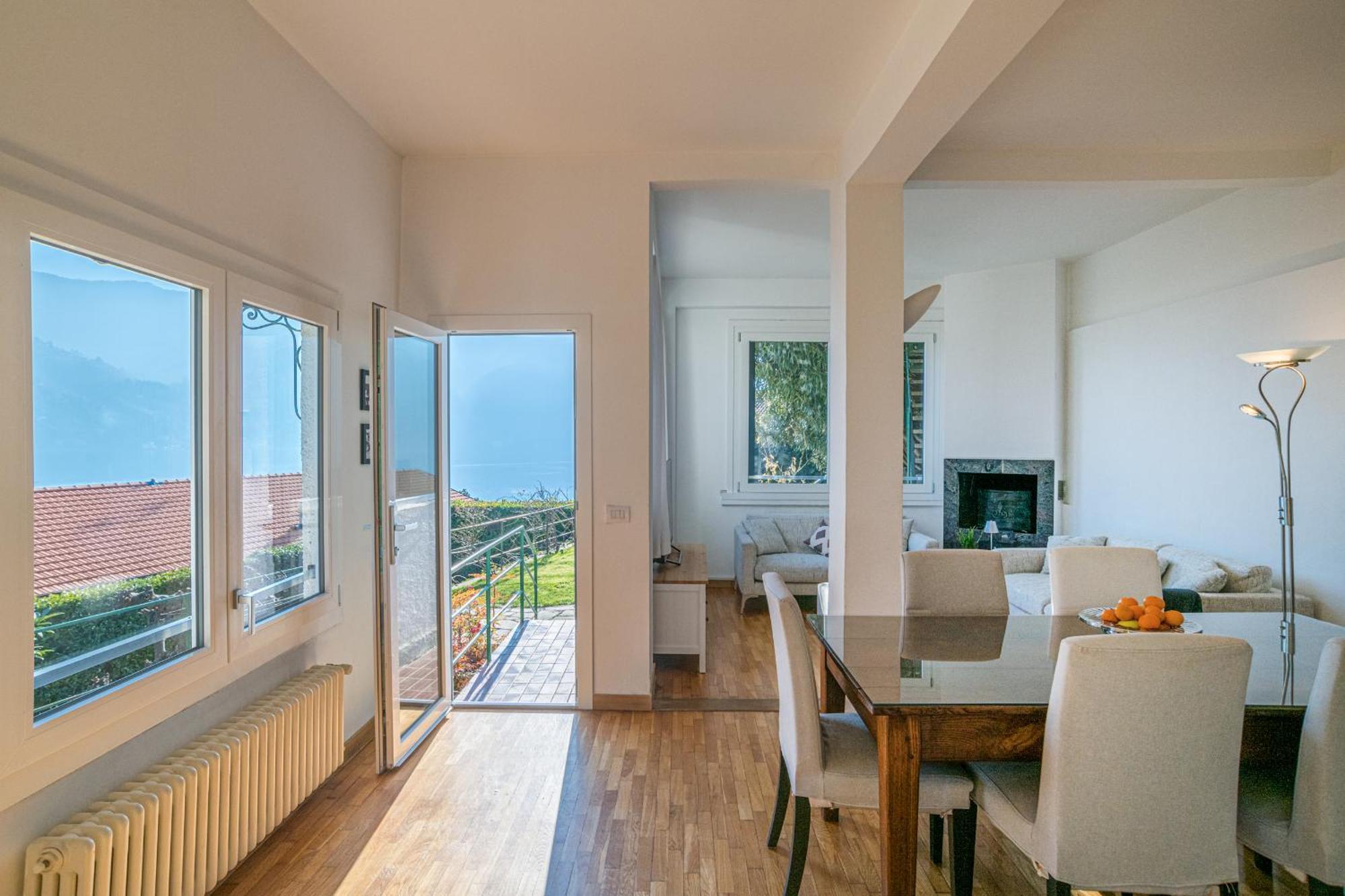 Casa Bambu - Splendida Vista Lago E Posto Auto Laglio Exteriör bild