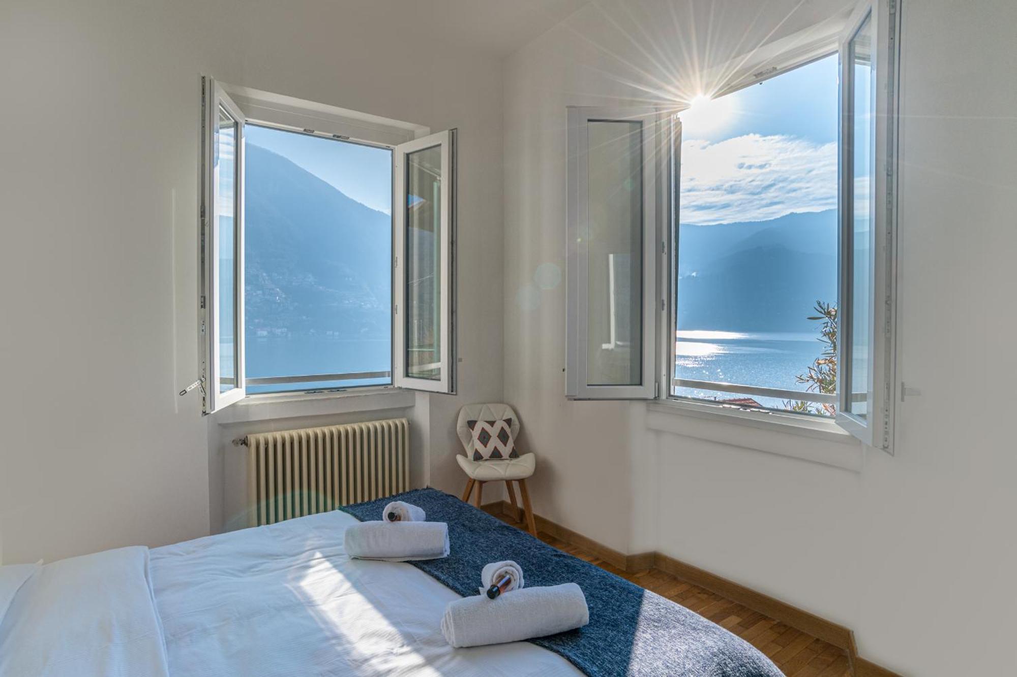 Casa Bambu - Splendida Vista Lago E Posto Auto Laglio Exteriör bild